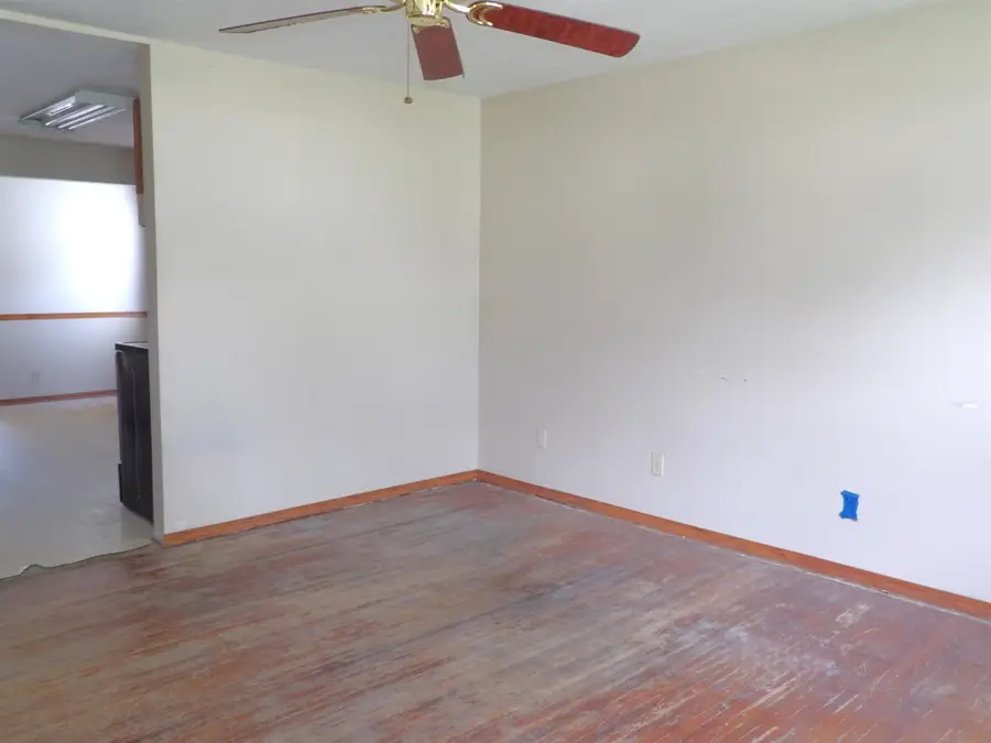 4545 S Oak St.,, Wichita, KS 67217 - #3