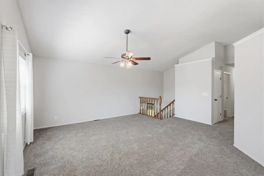 218 E Oak Meadows Rd, Derby, KS 67037 - #2