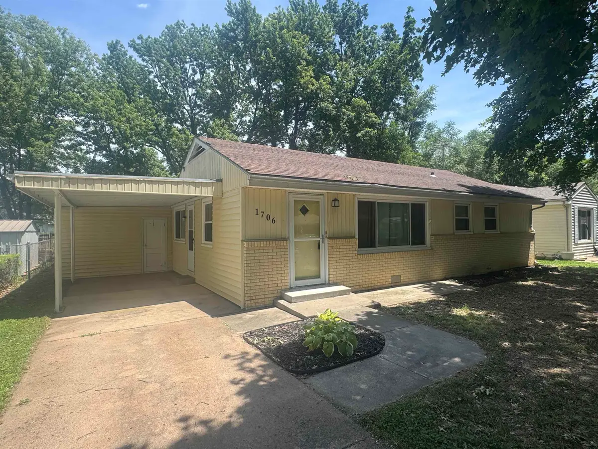 1706 Mound, Winfield, KS 67156 - #1