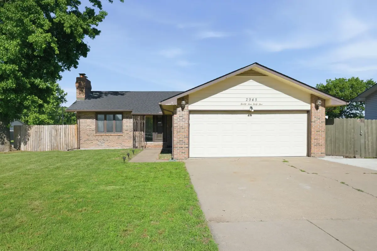 2945 S Chase Ave, Wichita, KS 67217-1313 - #1