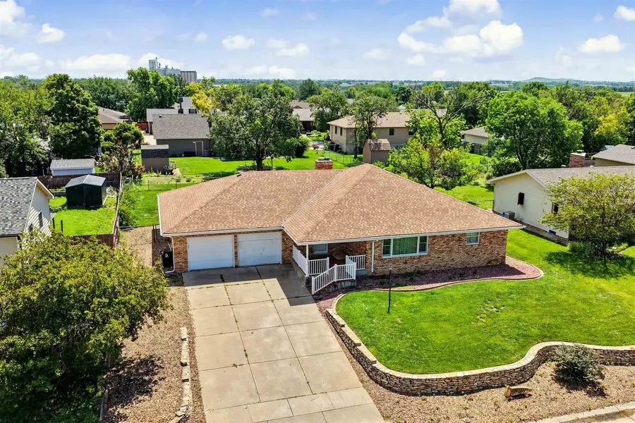 112 N Douglas Dr., Salina, KS 67401 - #3