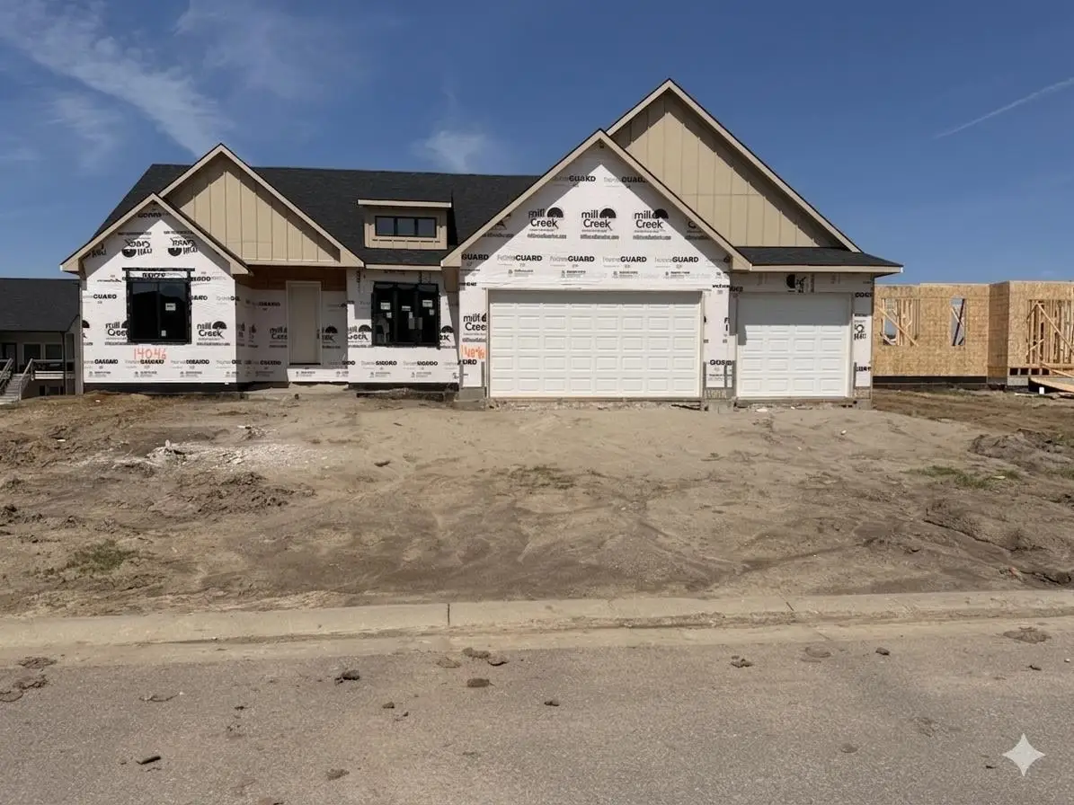 14046 E Willowgreen Ct, Wichita, KS 67230 - #1