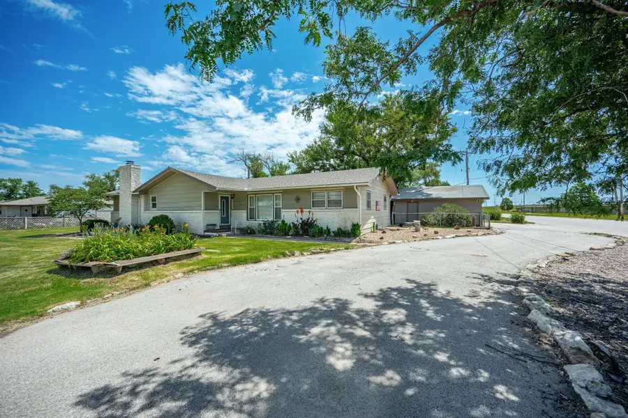 452 S Meadowhaven St, Wichita, KS 67209 - #2