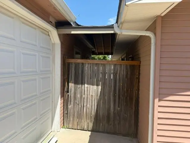 1302 W Casado St, Wichita, KS 67217 - #3