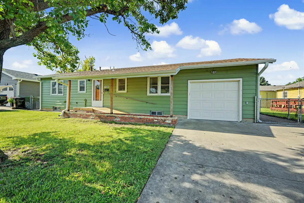 1308 Indian Rock Ln., Salina, KS 67401 - #1