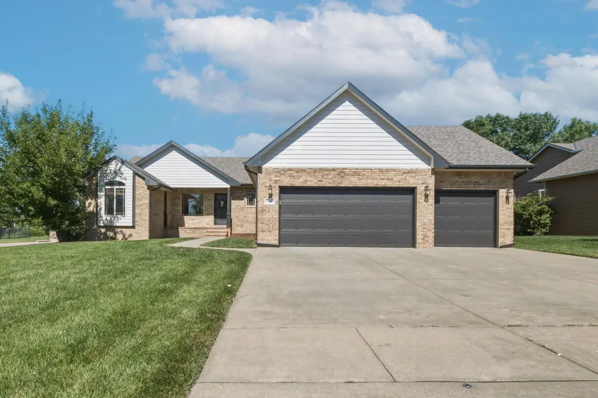 2503 N Springdale Cir, Wichita, KS 67228 - #1