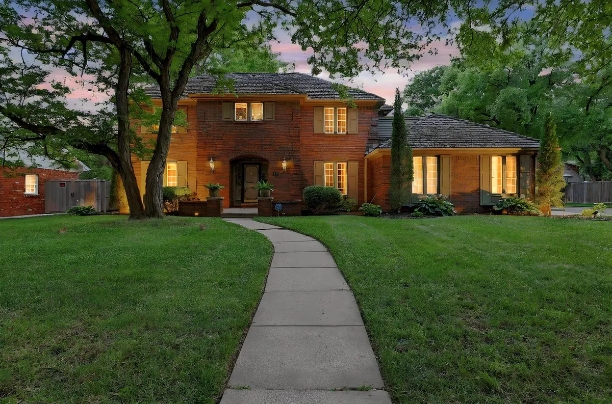271 N Rutland Rd, Wichita, KS 67206 - #1