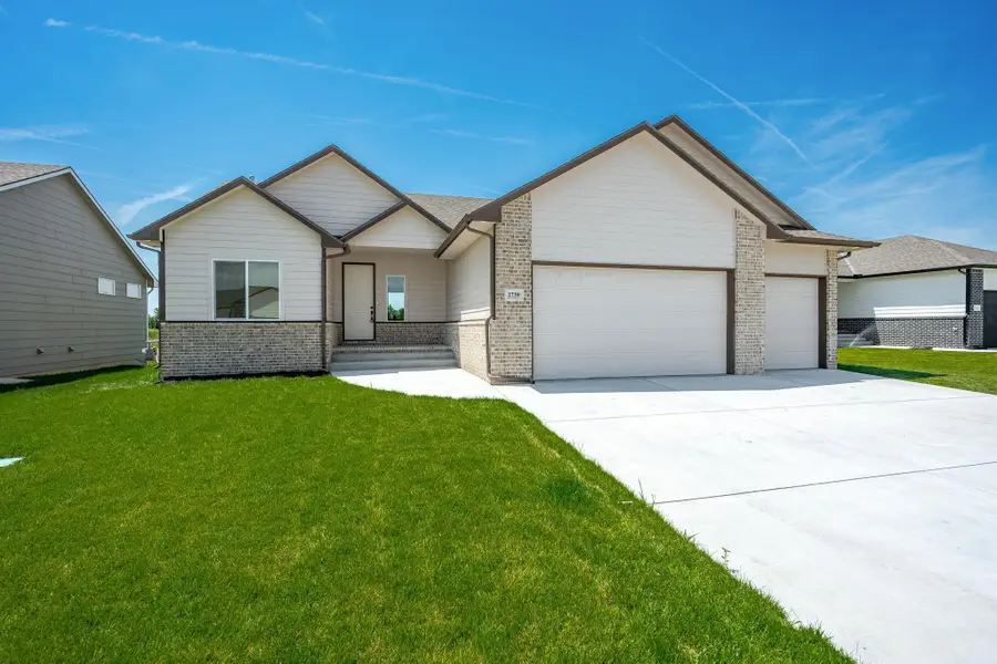 2739 E Ironstone St, Park City, KS 67219 - #2