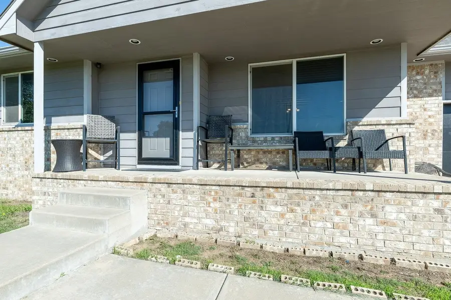 2308 E Spring Hill Dr, Goddard, KS 67052 - #2