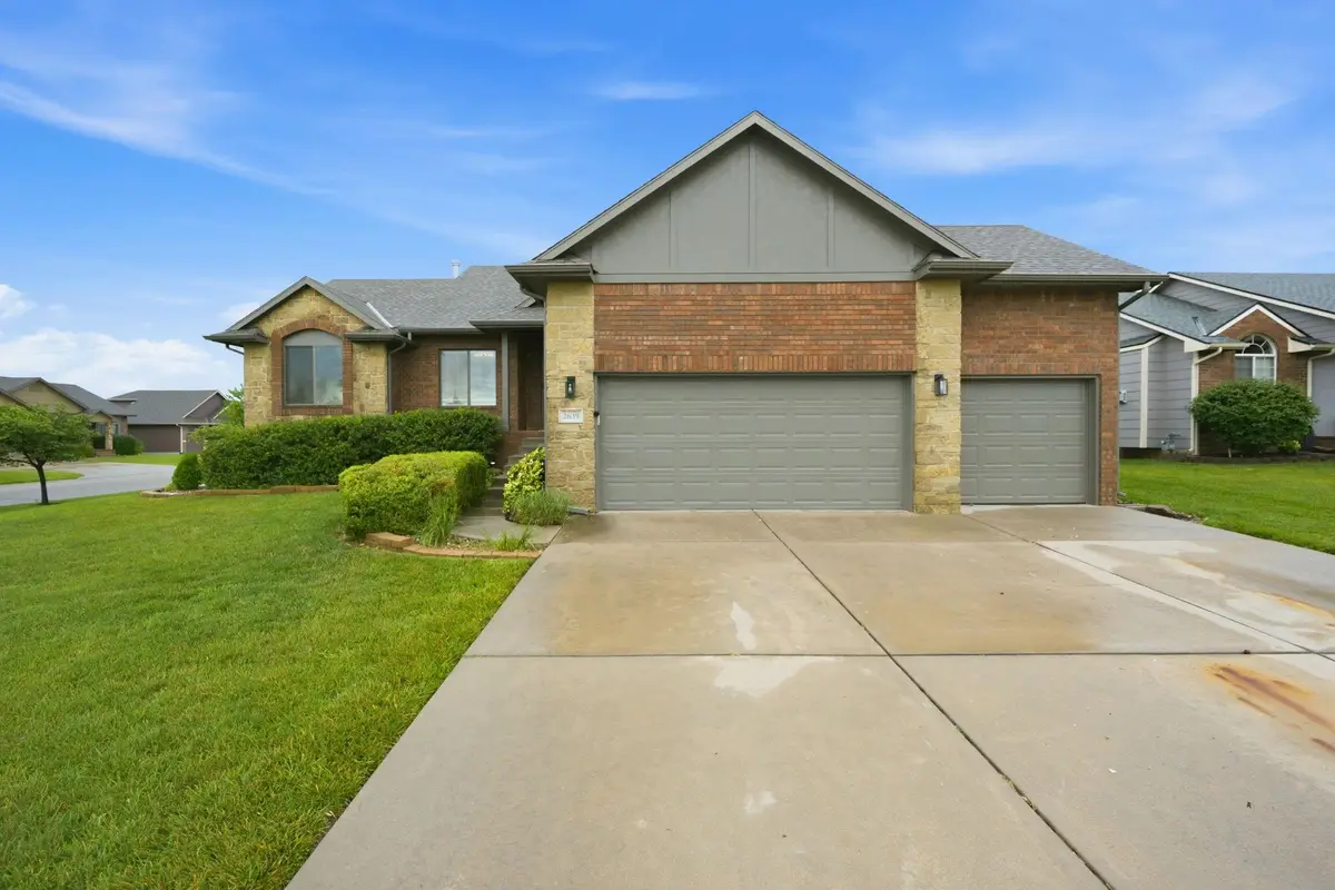 2639 N Woodridge, Wichita, KS 67226 - #1