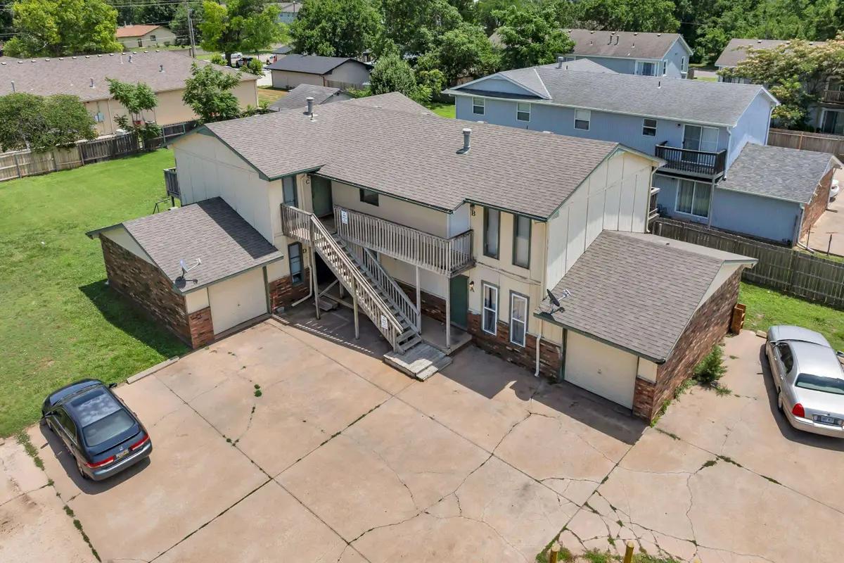116 N Brunswick St, Wichita, KS 67212 - #1
