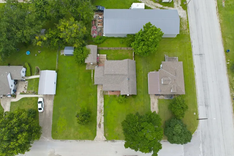 611 N St. Nicholas, Eureka, KS 67045 - #2