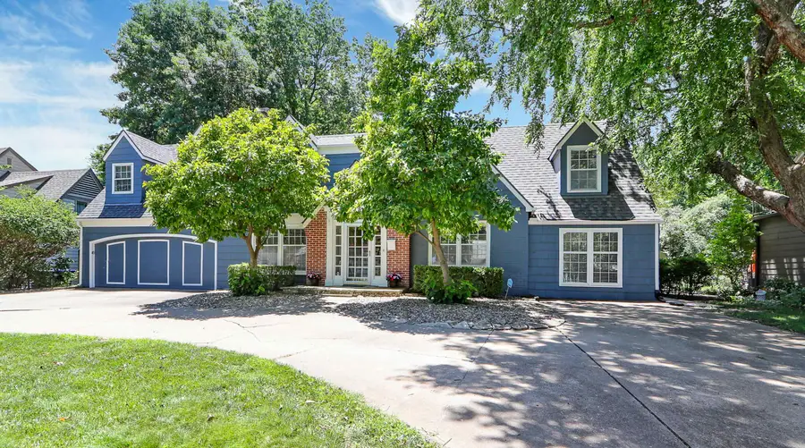 3521 SW Avalon Ln, Topeka, KS 66604 - #2