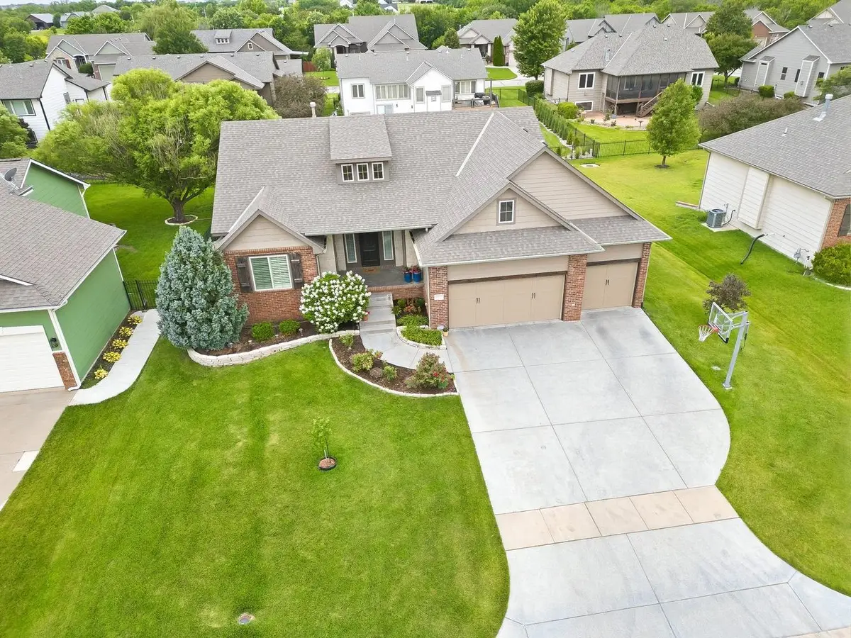 2511 N Ridgehurst, Wichita, KS 67228 - #1