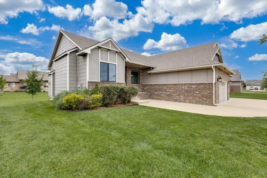 3513 N Bluestem, Rose Hill, KS 67133 - #3