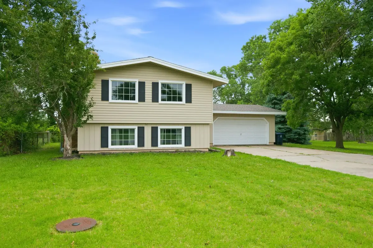 426 Village Rd, El Dorado, KS 67042 - #1