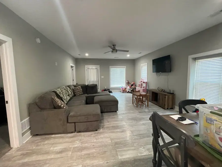 926 E 7th, Wellington, KS 67152 - #2