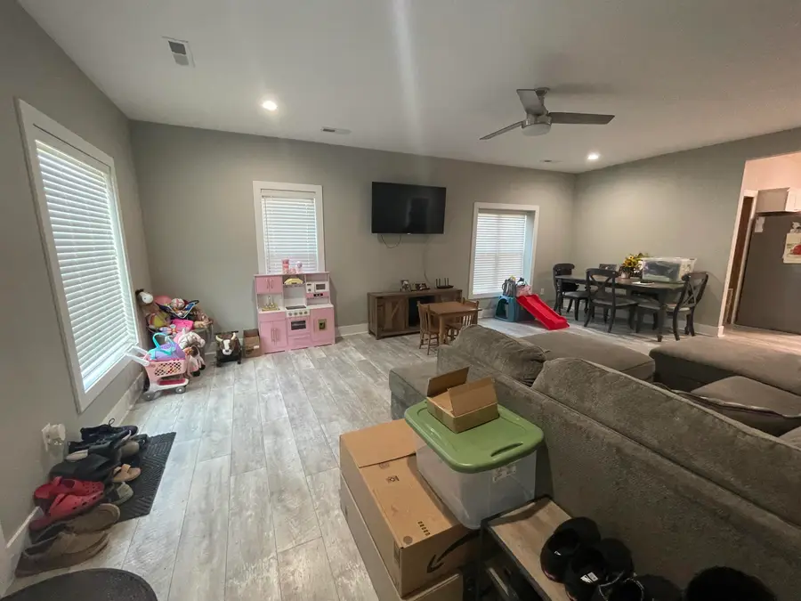 926 E 7th, Wellington, KS 67152 - #3