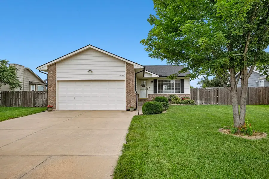 1440 E Sunset Ct, Goddard, KS 67052-8532 - #2