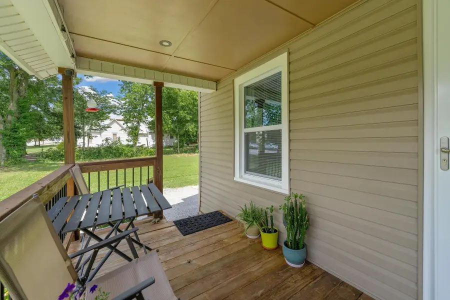 321 E Harvey, Wellington, KS 67152 - #3