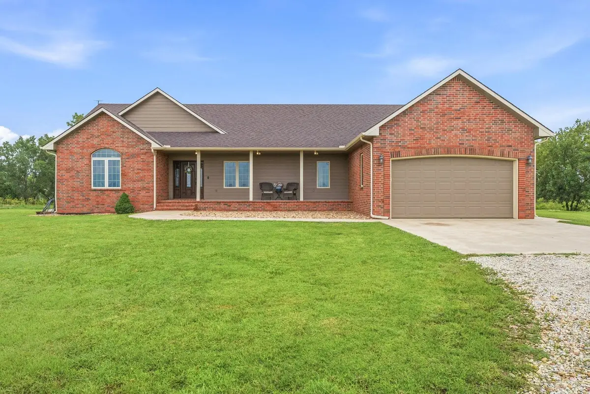 962 W 120th Ave N, Conway Springs, KS 67031-8046 - #1
