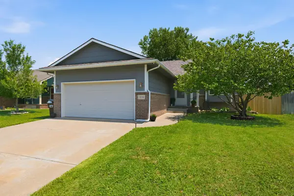 2238 S Milstead St, Wichita, KS 67209-3607