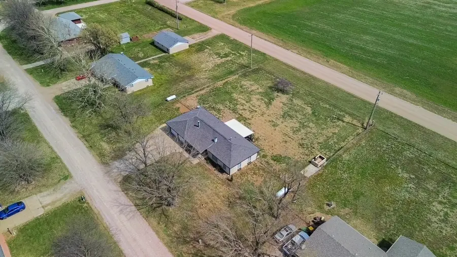 1902 Marksdale Ave, Goddard, KS 67052 - #2