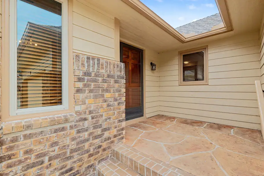 11725 W Alderny Ct, Wichita, KS 67212 - #3