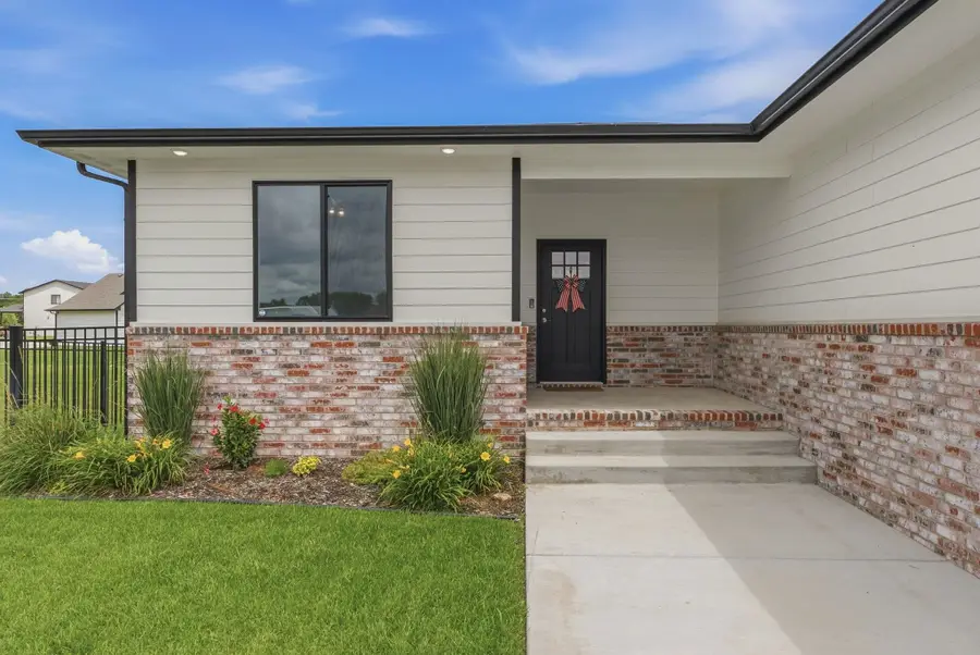 5906 N Saint Paul St, Wichita, KS 67204-5396 - #3