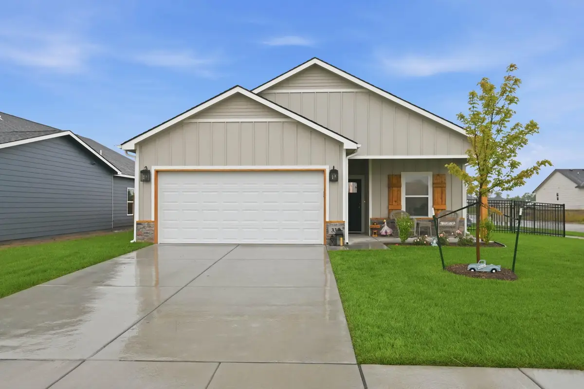 337 N Woodstone St, Derby, KS 67037-7814 - #1