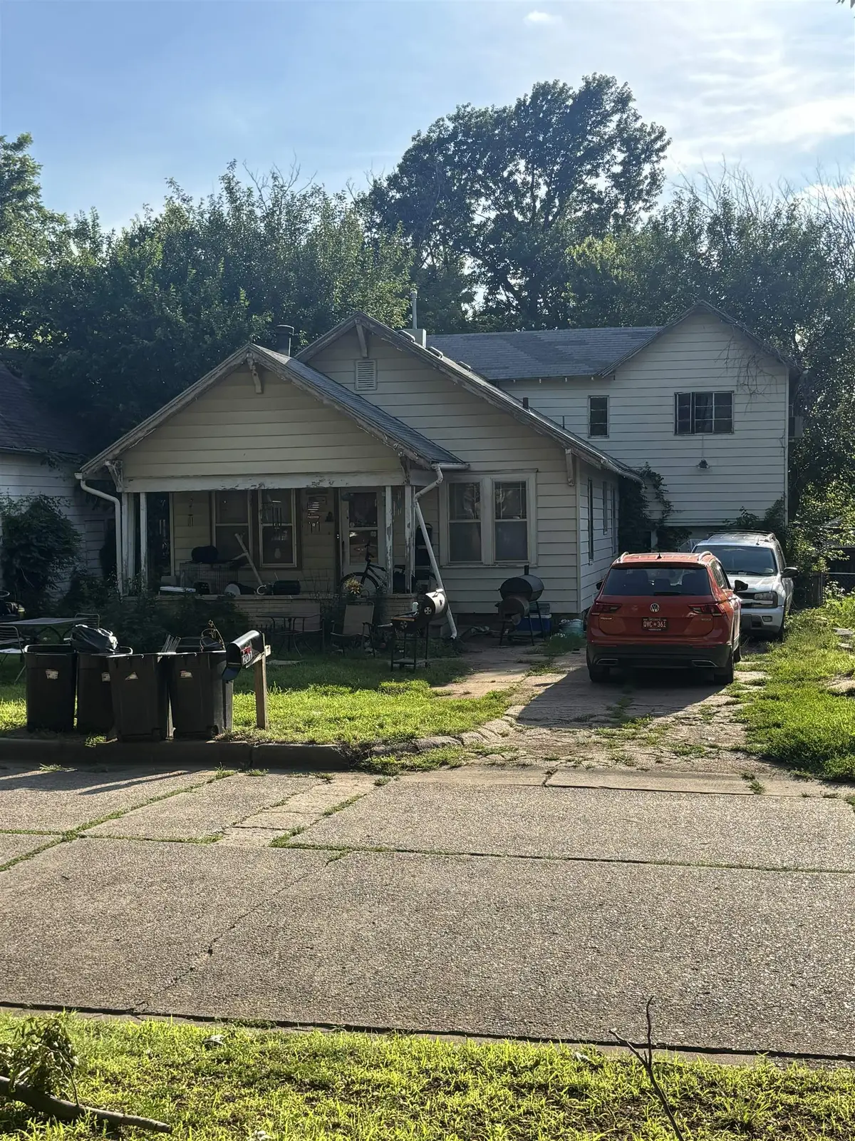 207 Michigan, Winfield, KS 67156 - #1