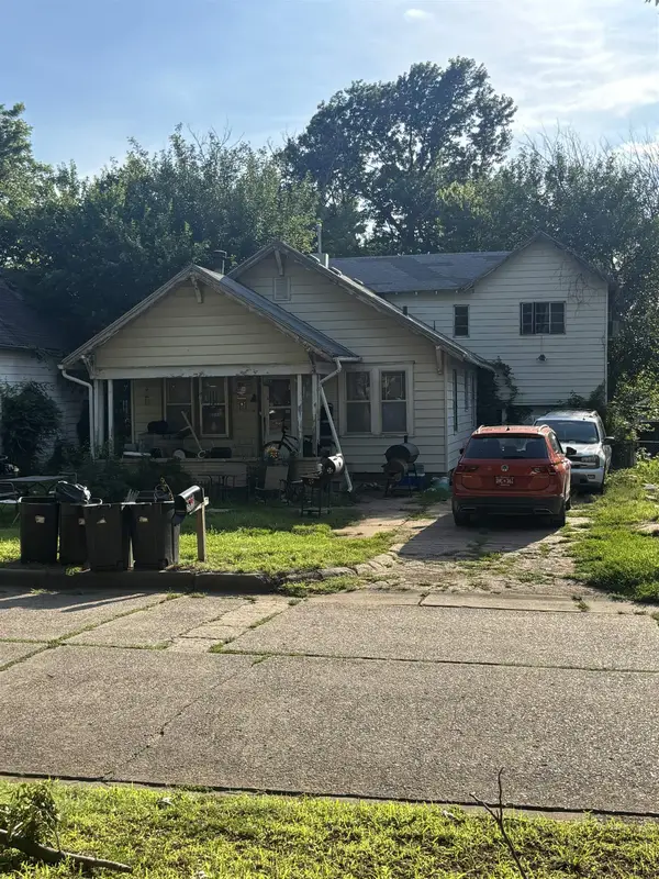 207 Michigan, Winfield, KS 67156