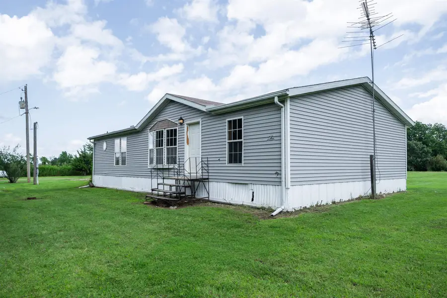 9099 268th Dr, Arkansas City, KS 67005 - #2