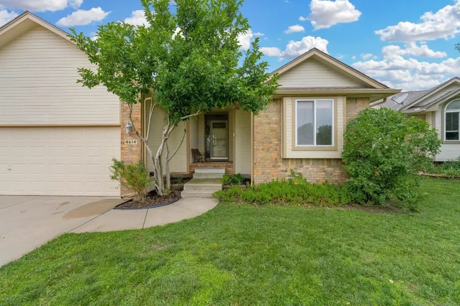 4614 E Willow Point Ct, Wichita, KS 67220 - #2