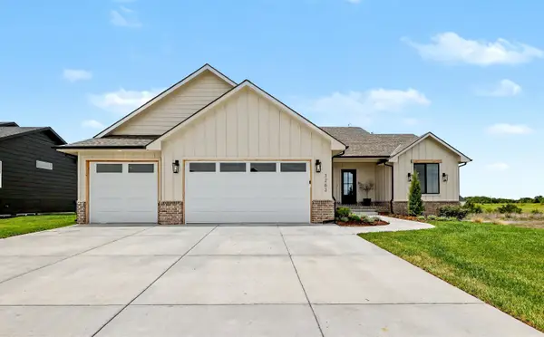 3263 N Bedford St, Wichita, KS 67226