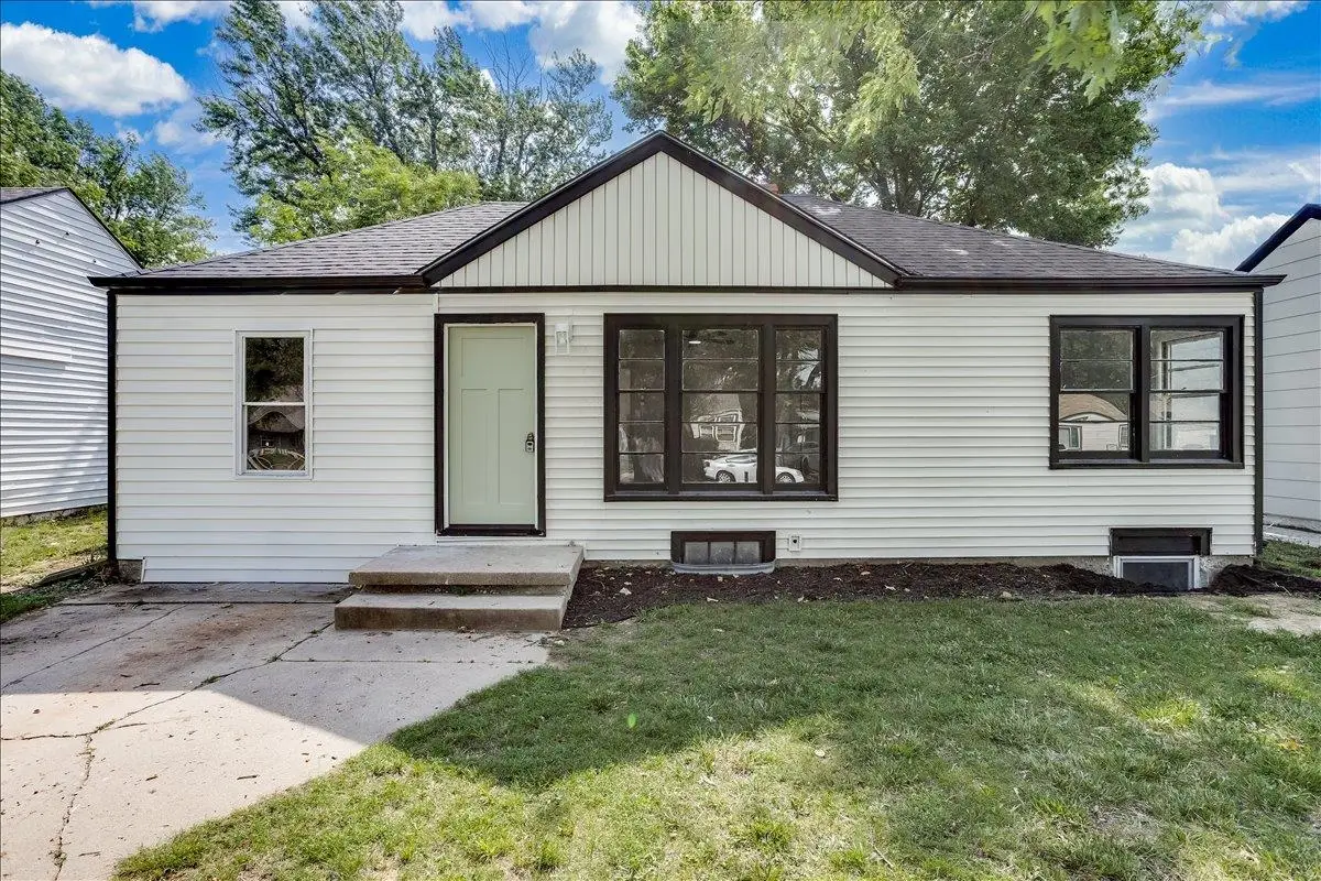 2342 S Mosley Ave, Wichita, KS 67211 - #1