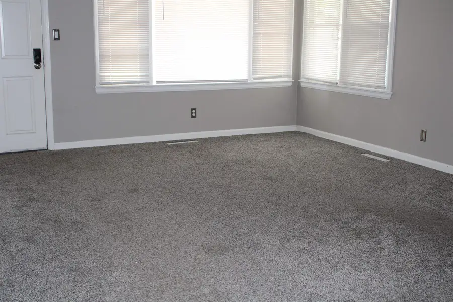 544 S Sylan, Wichita, KS 67218 - #2