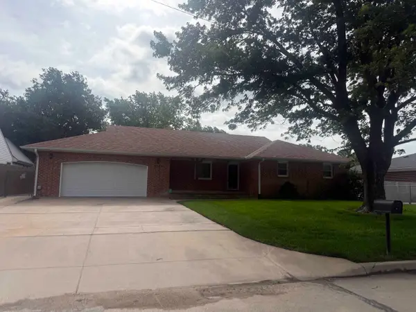 2550 S Pattie St, Wichita, KS 67216