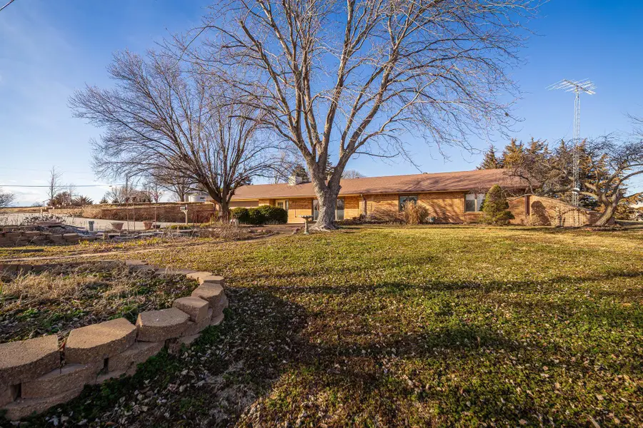 1688 N 150th Rd, Concordia, KS 66901 - #2