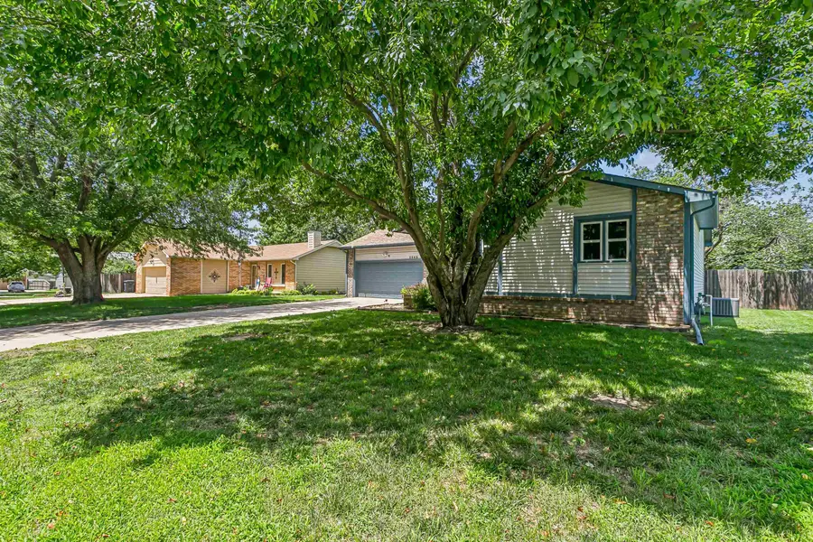 2046 N Cheryl Court, Wichita, KS 67212 - #2