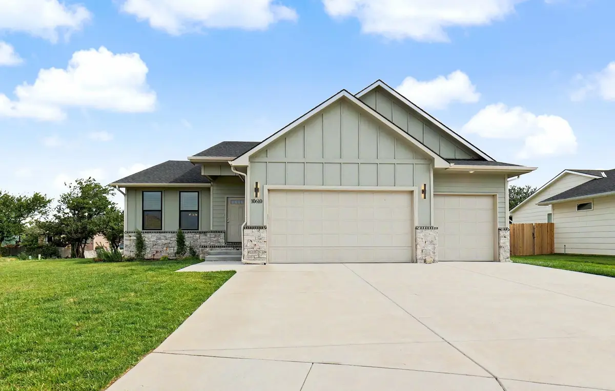10610 W Graber St, Wichita, KS 67215 - #1