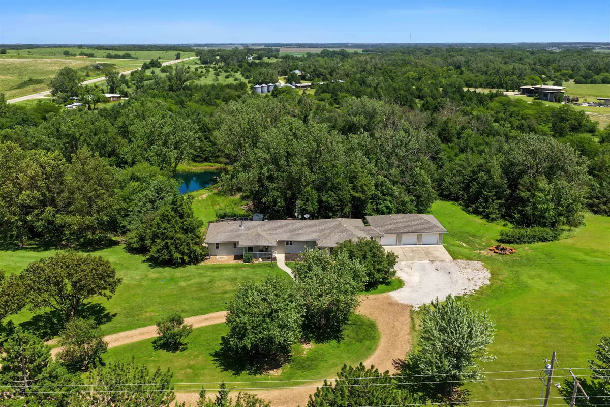 1707 Coronado Rd, Bennington, KS 67422 - #1