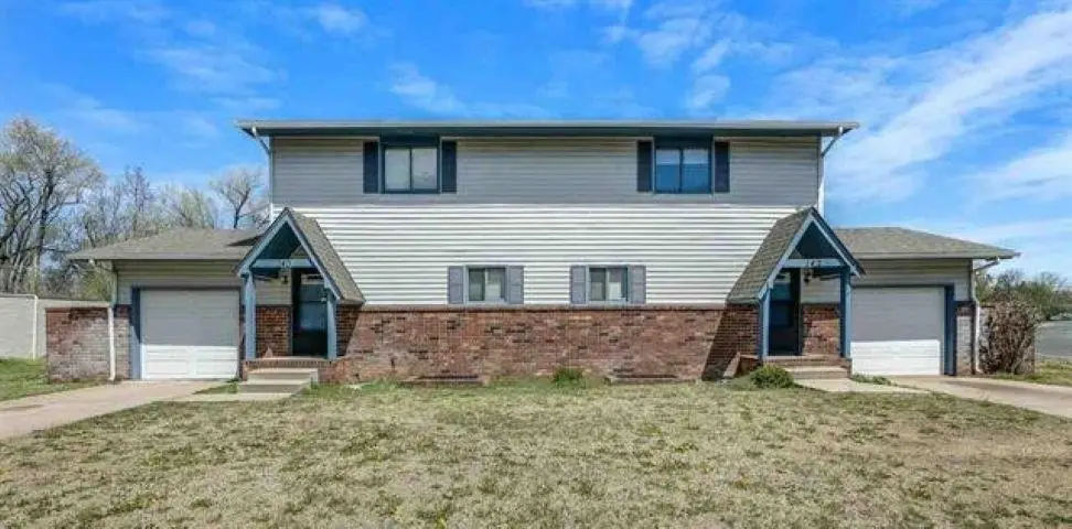 140 - 142 E Wood Ave, Clearwater, KS 67026 - #1