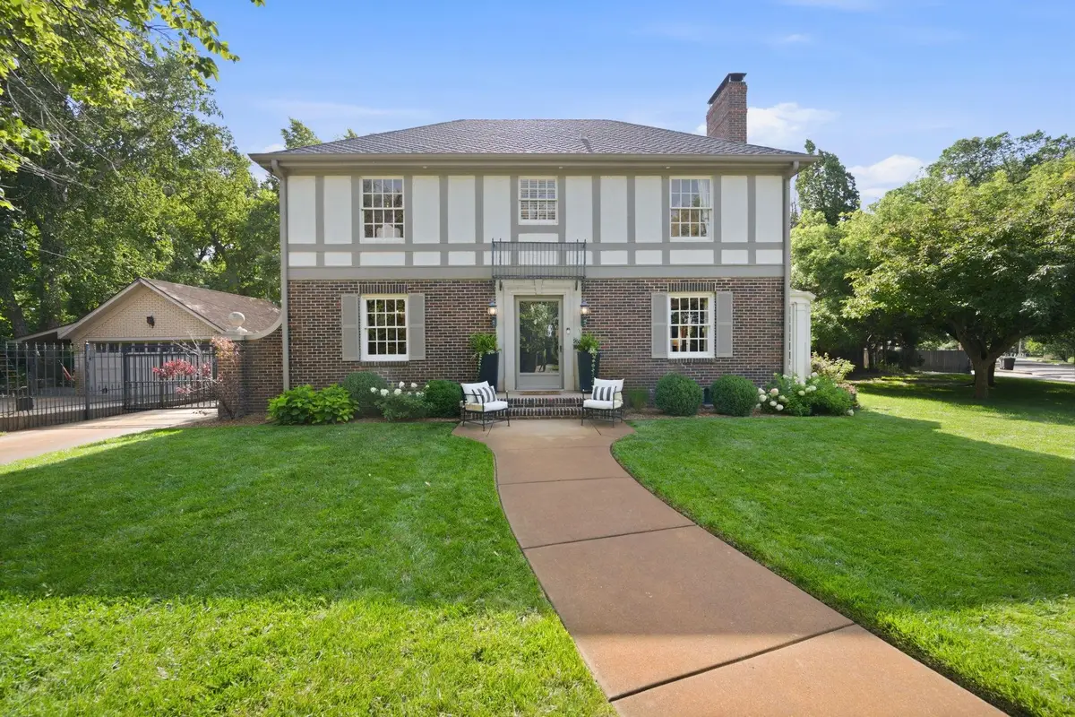 960 N Back Bay, Wichita, KS 67203 - #1