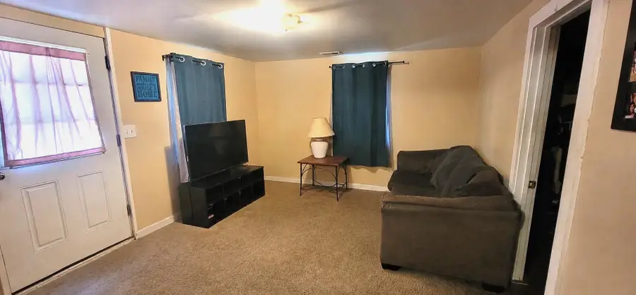 131 Glendale, Newton, KS 67114 - #3
