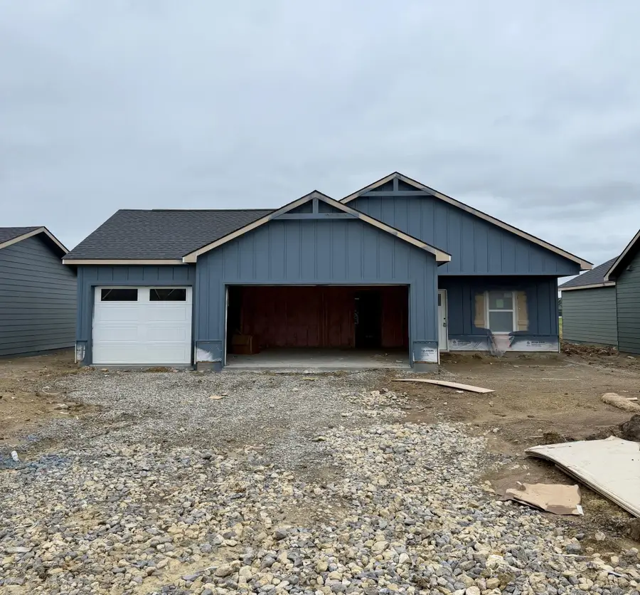 313 N Woodstone, Derby, KS 67037-7820 - #2