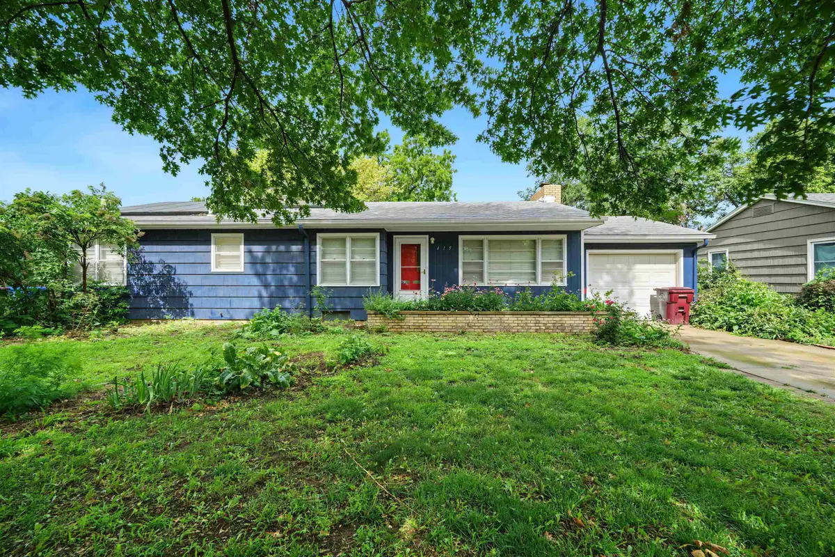 415 N Chestnut St., Lindsborg, KS 67456 - #1
