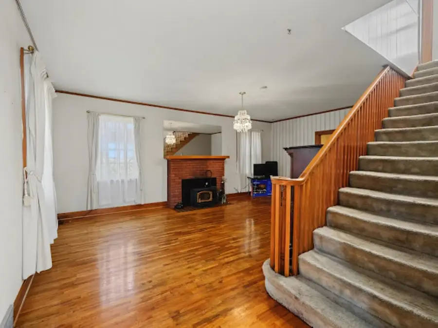 916 S 9th St., Salina, KS 67401 - #3