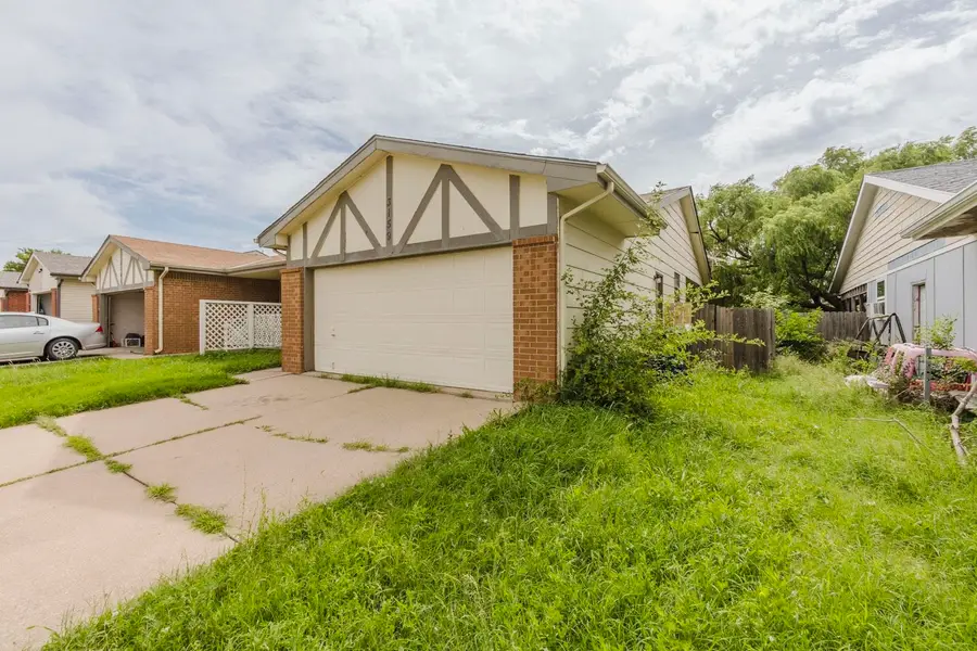 3159 S Bunker Hill, Wichita, KS 67210 - #2