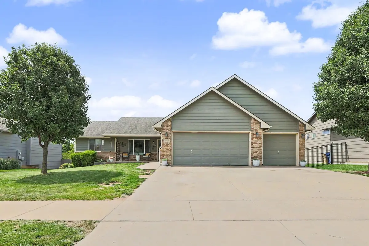 1419 E Alise, Derby, KS 67037 - #1